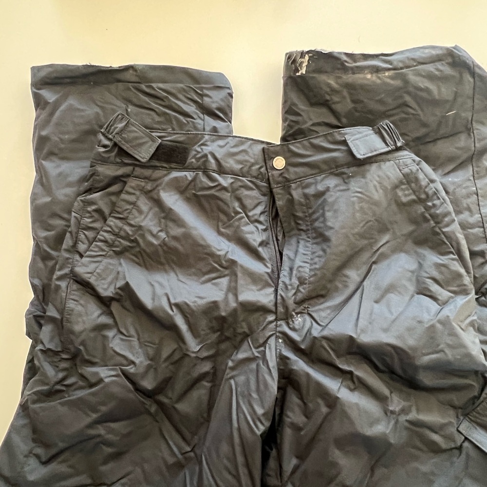 Columbia Kids' Black Cargo Pants